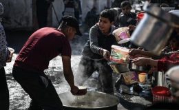 Gazze açlık ve hastalıklarla boğuşuyor