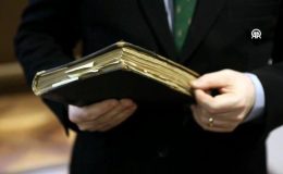 Sezai Karakoç’un ‘Mona Roza’sı 72 yıldır muhafaza ediliyor