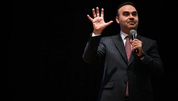 Bakan Kacır: Türkiye 10 yıl içerisinde Avrupa’nın lider ülkesi olacak