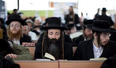 İsrail’de askerliğe zorlanan Ortodoks Yahudilerin “ülkeyi terk etme” tehdidi