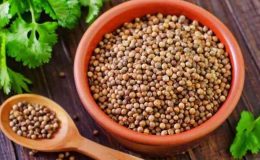 Toz kişniş nasıl kullanılır? Kişniş çayının faydaları: Kişniş tohumu nasıl tüketilmeli?