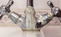 Viral sert su lekesi temizleme tüyosu işe yarıyor mu? Sert su lekelerini temizlemenin en kolay yolu