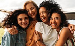 Karşınızdaki kişi ile kimyanızın uyuşup uyuşmadığını nasıl anlarsınız? İkili ilişkilerde “ben nerede hata yaptım” dememek için…