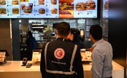 Ticaret Bakanlığı ekipleri kafe ve restoranları denetledi
