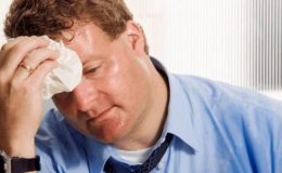 Uykuda ve gece aşırı terleme neden olur? Aşırı terlemeye ne iyi gelir?