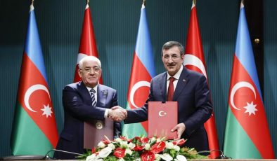 Hedef 15 milyar dolar! Türkiye ile kardeş ülke arasında 4 yeni anlaşma imzalandı
