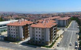 İsteyene gelir isteyene ev