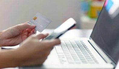 Kartlı ödemeler nisanda 1,1 trilyon lirayı aştı