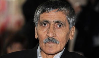 Türk halk edebiyatının güçlü temsilcilerinden: Abdurrahim Karakoç